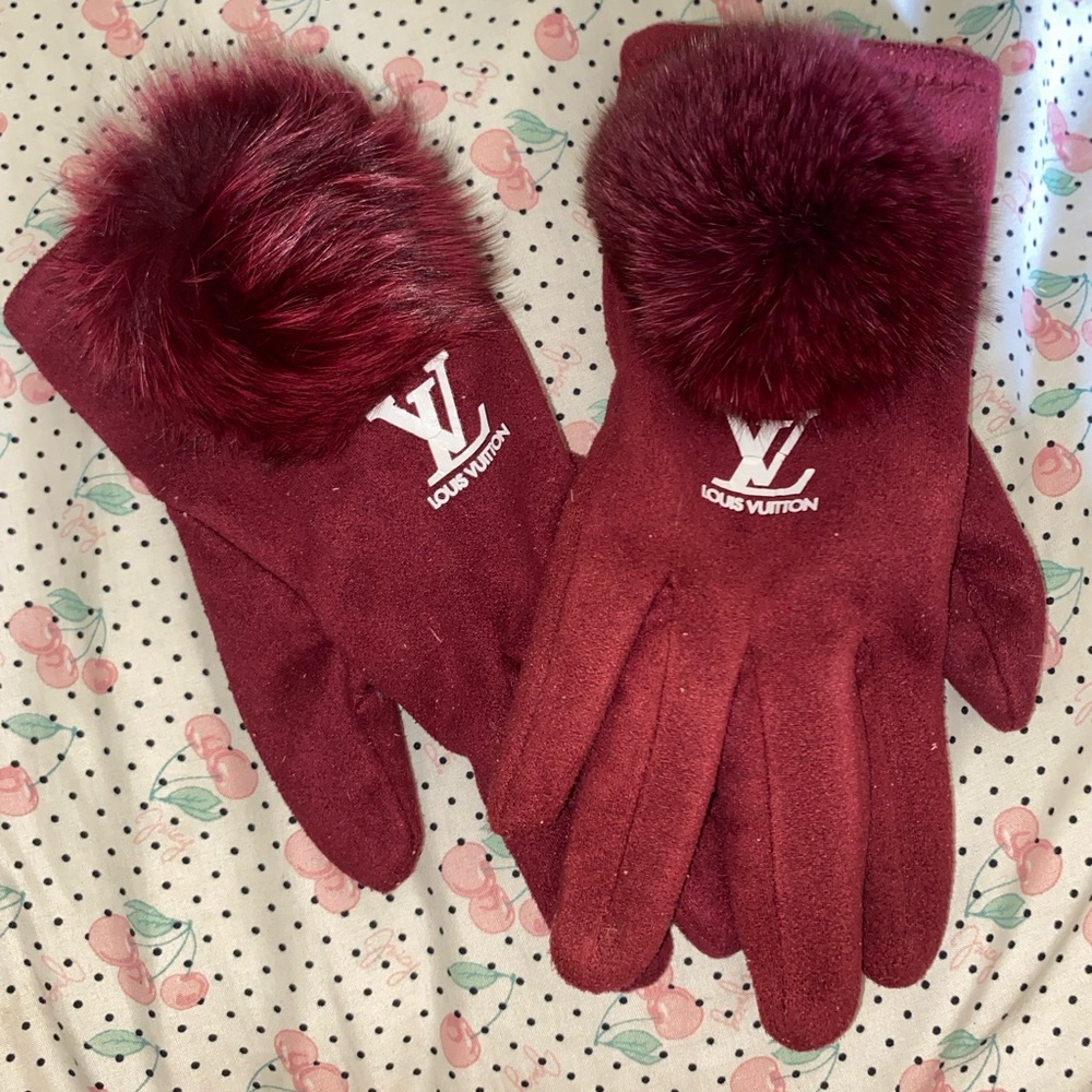 Louis Vuitton Red Gloves with Fur Trim